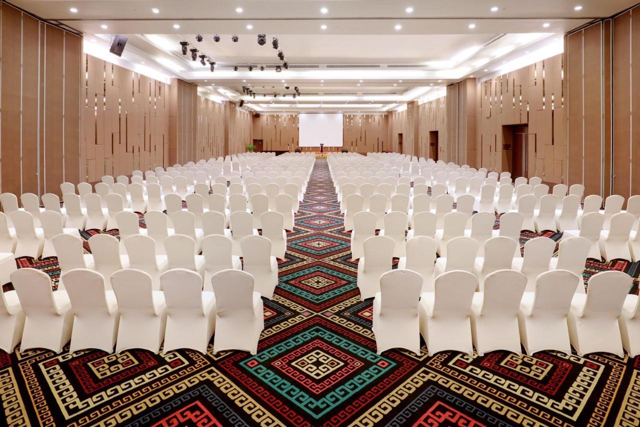 Aston Kupang Hotel & Convention Center Dış mekan fotoğraf