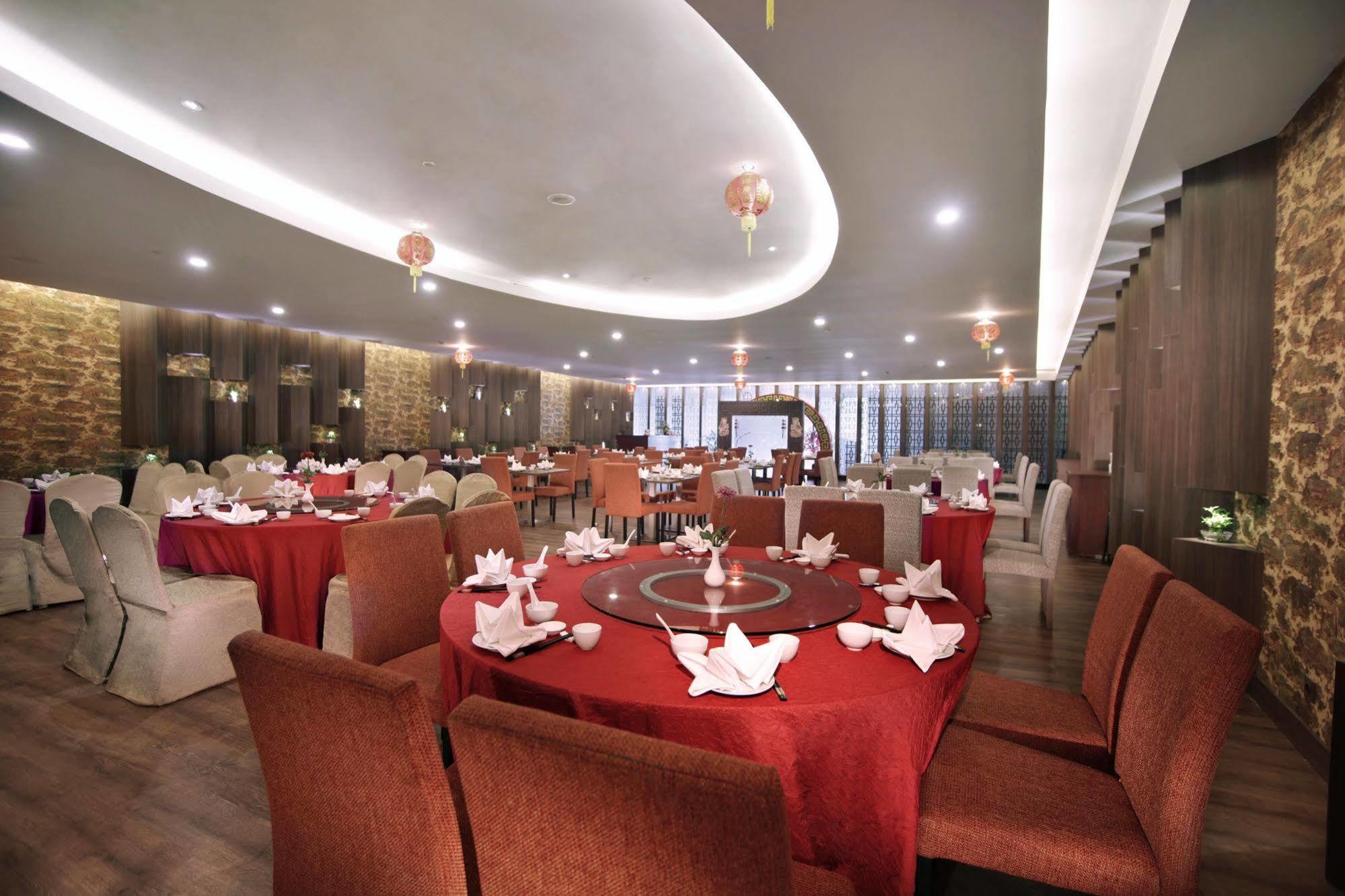 Aston Kupang Hotel & Convention Center Dış mekan fotoğraf